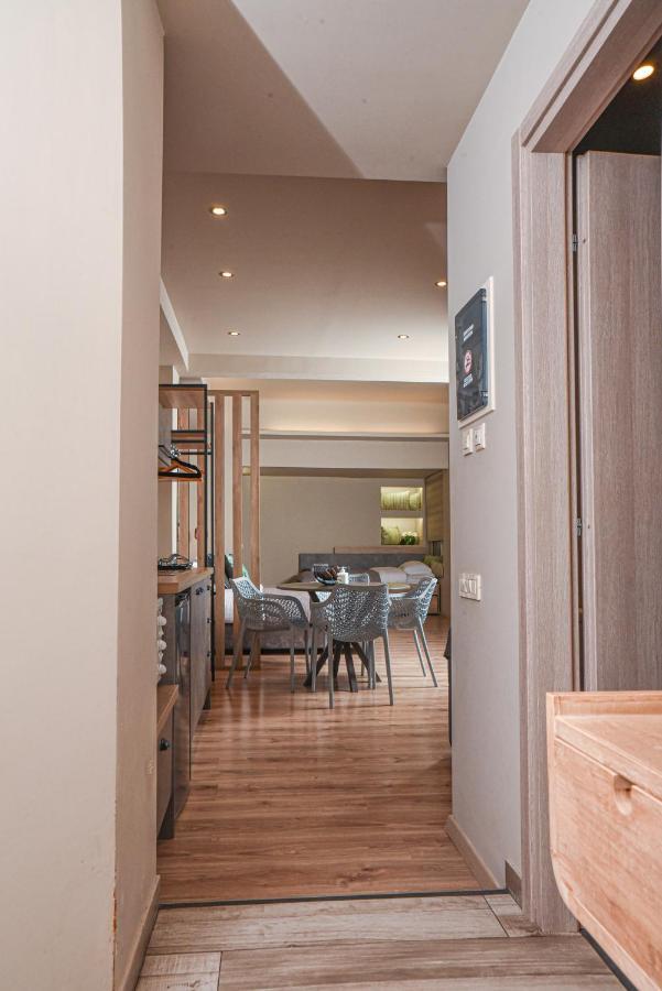 Wisdom Residence Luxury Apartments At Plaka Αθήνα Εξωτερικό φωτογραφία